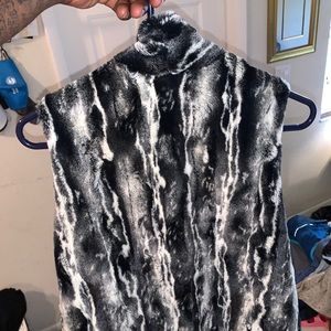 Fur vest
